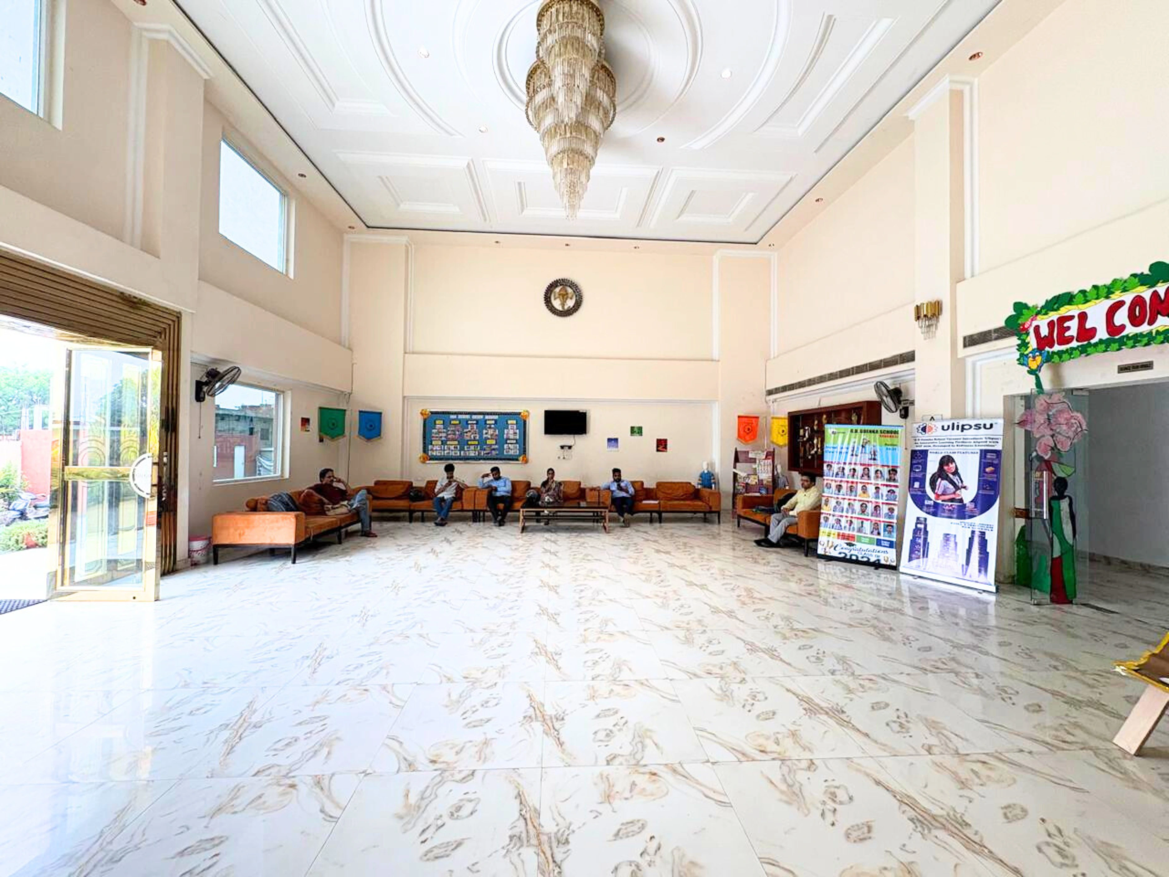 GD Goenka VNS Waiting Area